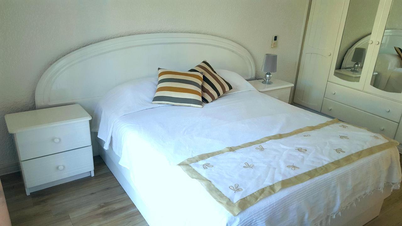 Villa In Le Tamier, 4 Bedrooms, 300M Flic En Flac Beach 외부 사진