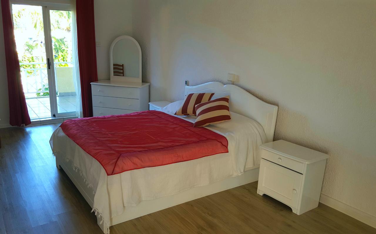 Villa In Le Tamier, 4 Bedrooms, 300M Flic En Flac Beach 외부 사진